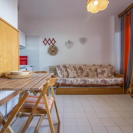 公寓 Guesthost - Coralli Near The