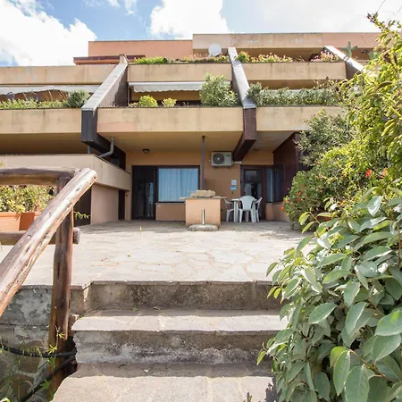 公寓 Guesthost - Coralli Near The 马里纳·迪·波迪斯科